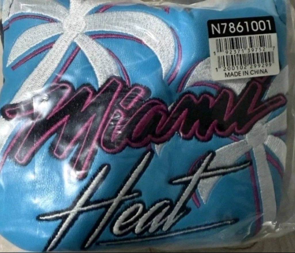 Taylormade miami heat putter headcover